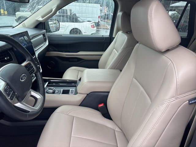 Used Car 2024 Ford Expedition  Xlt For Sale Under $50,000 In San Antonio, Texas