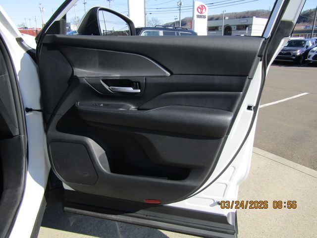 used 2024 Toyota Grand Highlander car, priced at $43,999