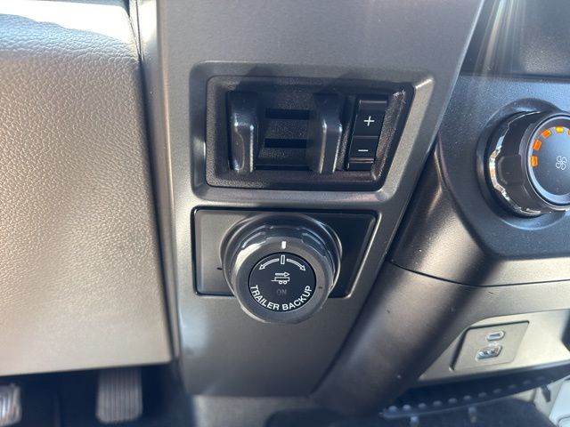 Used 2020 White Ford XLT image 21