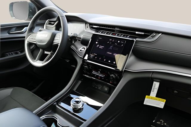 New Car 2025 Jeep Grand Cherokee  Altitude X For Sale Under $35,000 In Austin, Texas