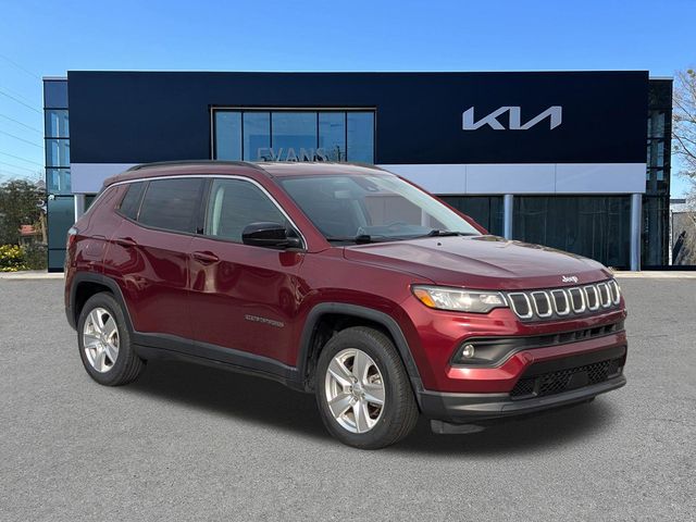 2022 Jeep Compass Latitude's photo