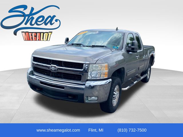 Graystone Metallic 2007 Chevrolet Silverado 2500HD LTZ Extended Cab 4WD Pickup Truck Four-Wheel Drive 6-Speed Automatic Overdrive
