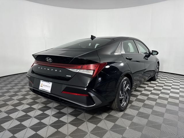 New 2025 Hyundai Elantra Hybrid For Sale in Indianapolis, IN