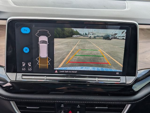 2024 Volkswagen Atlas 2.0T SE w/Technology Blue at DeMontrond Ford