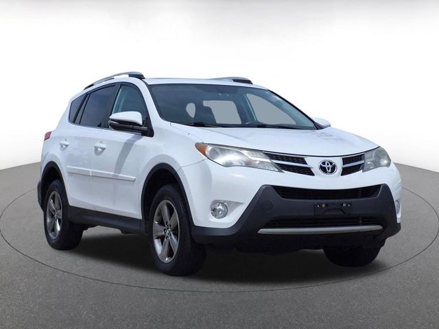  2015 Toyota RAV4 XLE AWD   