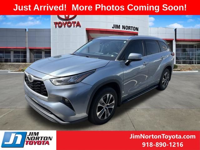 Used 2020 Toyota Highlander SUV