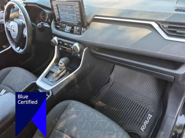 Used 2020 Black Toyota XLE image 35