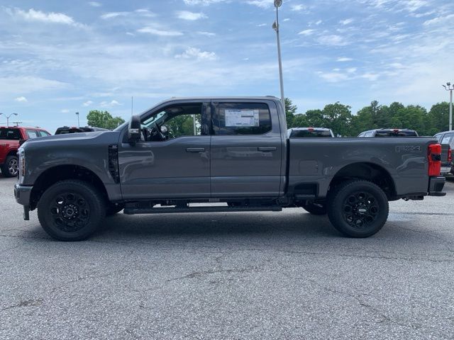 2024 Ford F-250SD XLT 2