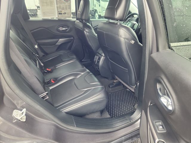 Used 2020 Jeep Cherokee For Sale in Grove City, OH