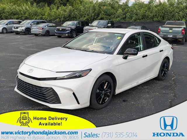  2026 Toyota Camry LE FWD   