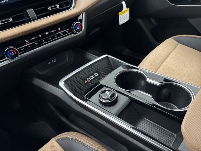 new 2026 Chevrolet Equinox car, priced at $32,670