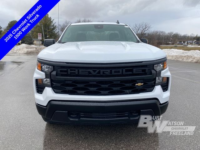 2025 Chevrolet Silverado 1500 WT photo