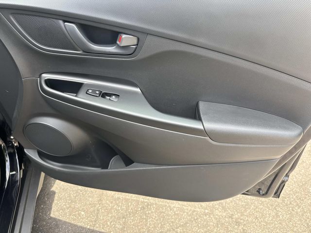 2023 Hyundai Kona - Image 26
