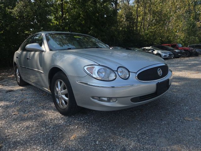 Sterling Silver Metallic 2005 Buick LaCrosse Sedan Front-Wheel Drive 4-Speed Automatic Overdrive