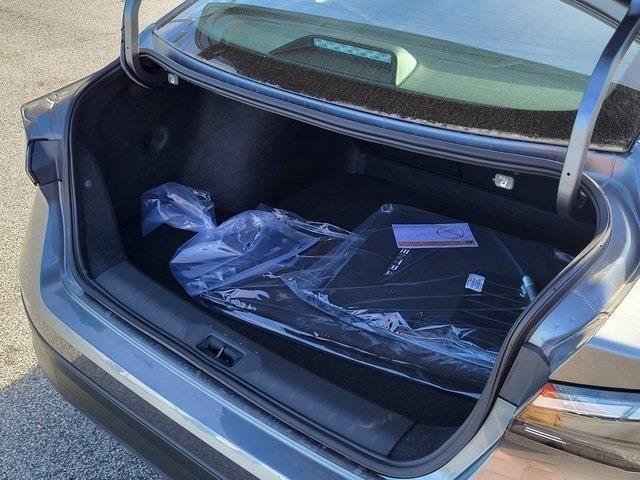 New 2026 Gray Nissan S image 4