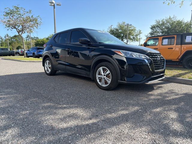 Super Black 2023 Nissan Kicks S FWD SUV / Crossover Front-Wheel Drive Continuously Variable Transmission