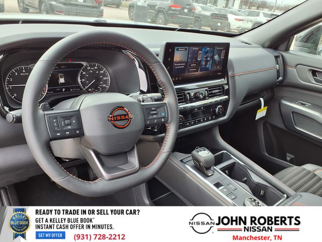 View vehicle photo 4