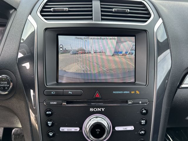 Used 2018 Red Ford Sport image 25