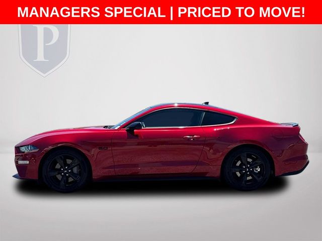 Used 2022 Red Ford GT Premium image 11