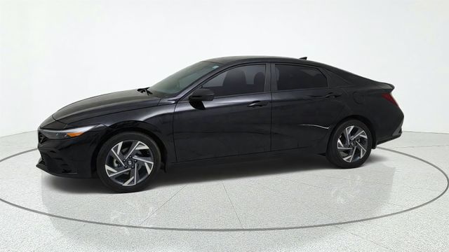 2025 Hyundai Elantra SEL Sport Black at Wharton Ford