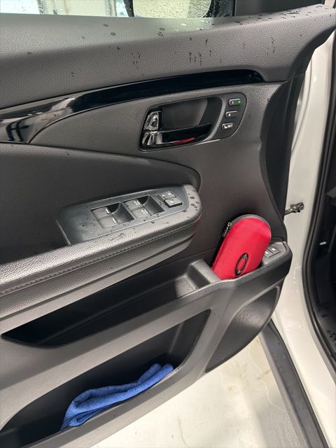 car-gallery-11