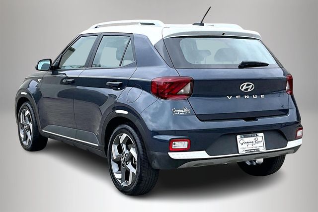 Used 2025 Hyundai Venue Limited 4D Sport Utility