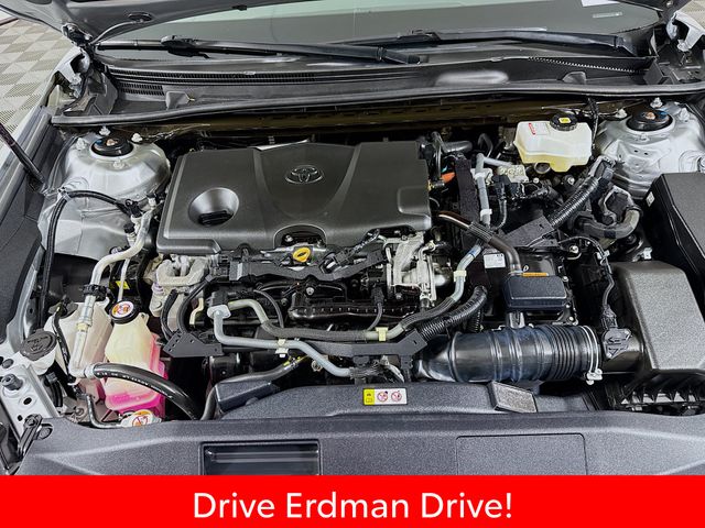 Used 2020 Toyota Camry Hybrid Sedan