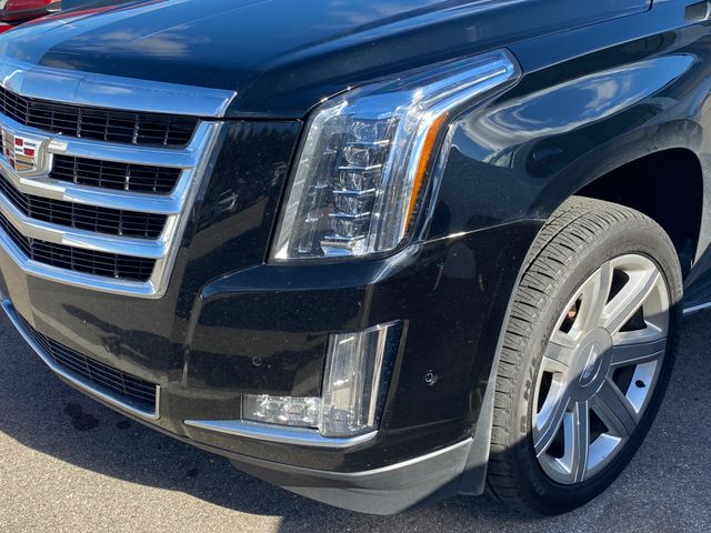 2017 Cadillac Escalade Luxury 8