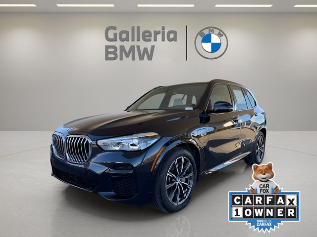 2023 BMW X5 45e's photo