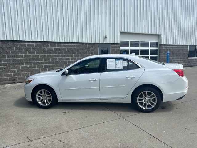 Used 2014 White Chevrolet LT image 9