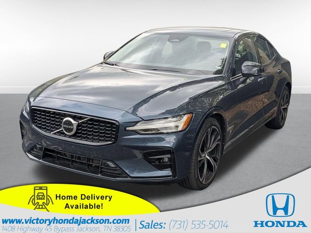 Denim Blue Metallic 2024 Volvo S60 B5 Core Dark Theme AWD Sedan All-Wheel Drive Automatic