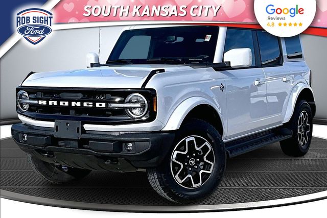 2025 Ford Bronco Outer Banks 4-Door 4WD