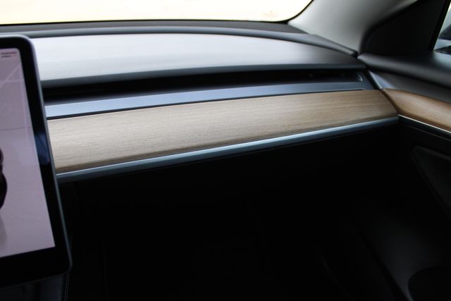 Used 2022 Black Tesla Performance image 23