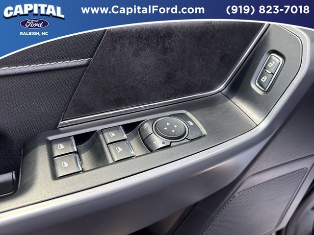 Used 2025 Black Ford XLT image 21