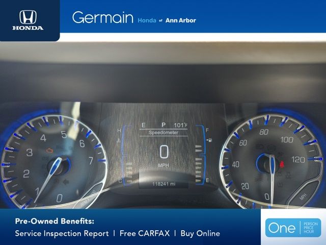 Used 2017 Molten Silver Chrysler Touring image 22