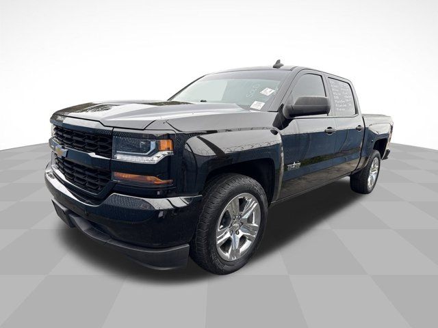 2018 Chevrolet Silverado 1500 Custom Crew Cab 4WD