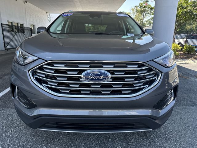 Used 2022 Gray Ford SEL image 9