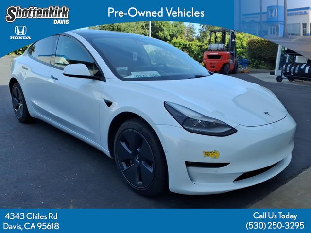 2022 Tesla Model 3 Long Range Dual Motor All-Wheel Drive's photo