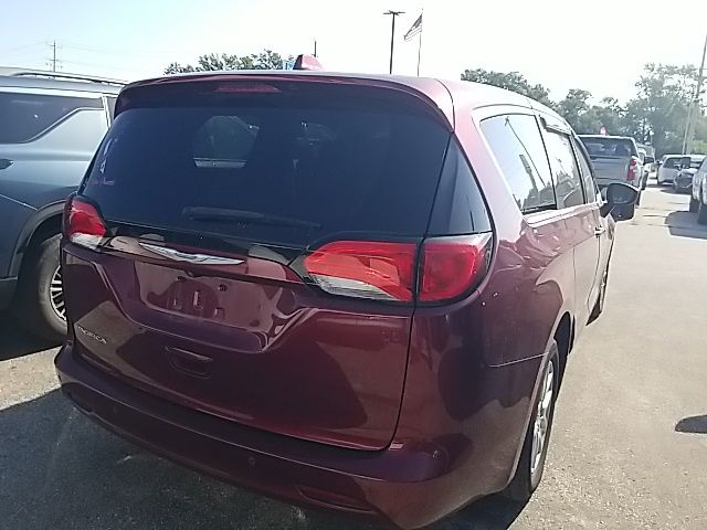 Used 2017 Chrysler Pacifica Van