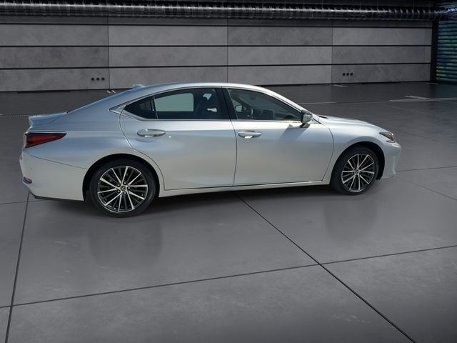 2024 Lexus ES - $42,788