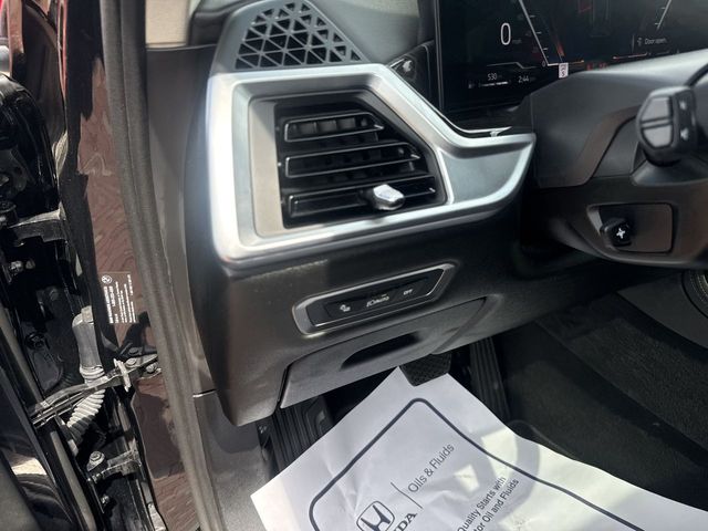 Used 2025 BMW X7 SUV
