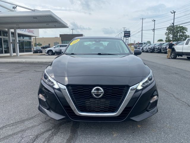 2021 Nissan Altima 2.5 SV 2