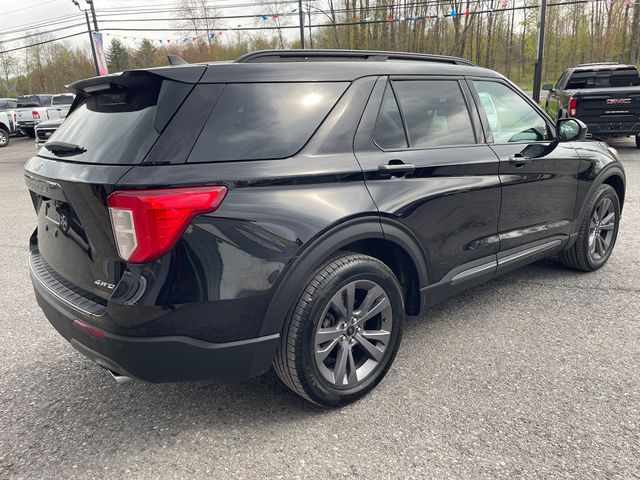 2023 Ford Explorer XLT - Agate Black Metallic exterior view 7