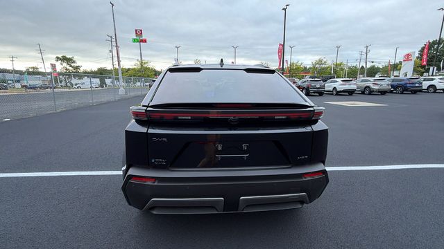 2026 Toyota C-HR XSE - Image 4