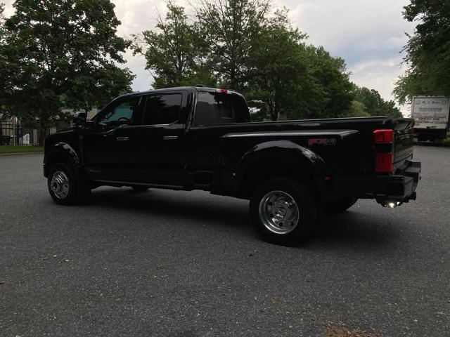 2024 Ford F-450 Super Duty Limited