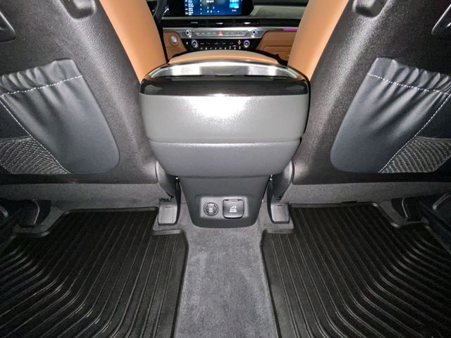 Used 2025 Gray Kia SX-Prestige X-Line image 30
