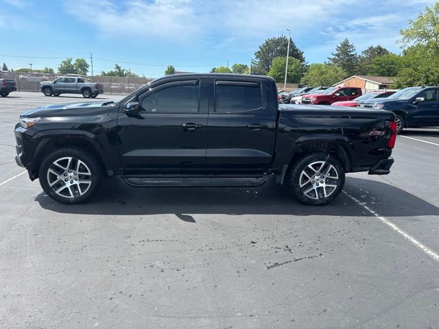 Black 2024 Chevrolet Colorado Pickup Truck Four-Wheel Drive 8-Speed Automatic