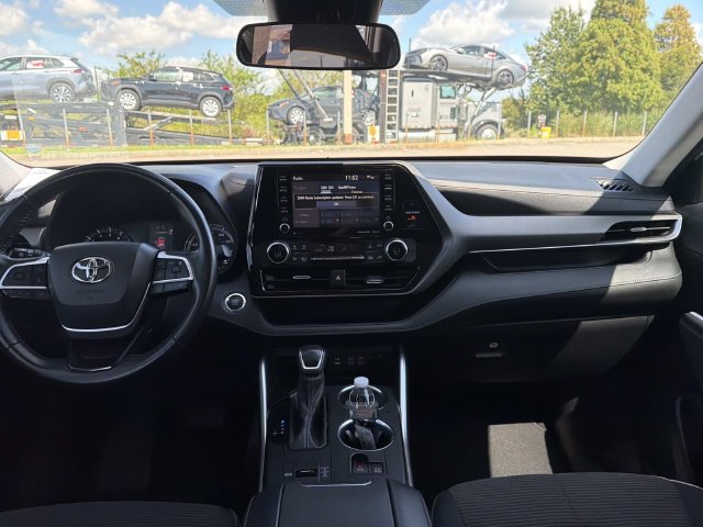 Used 2022 Toyota Highlander SUV