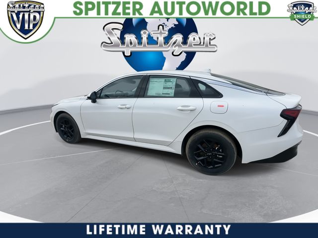 New 2026 White Kia LXS image 7