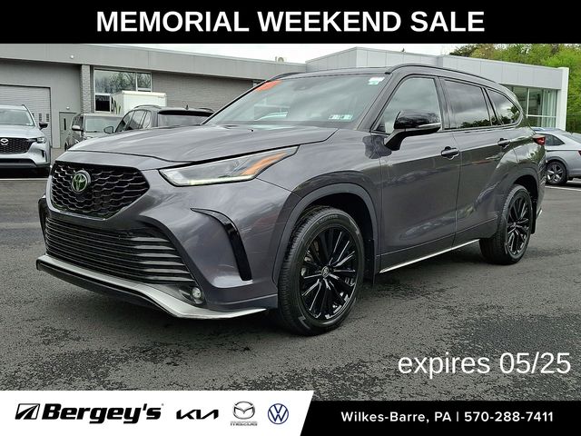 Magnetic Gray Metallic 2023 Toyota Highlander XSE AWD SUV / Crossover All-Wheel Drive 8-Speed Automatic